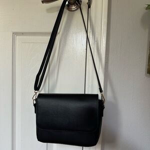 Black Medium bag